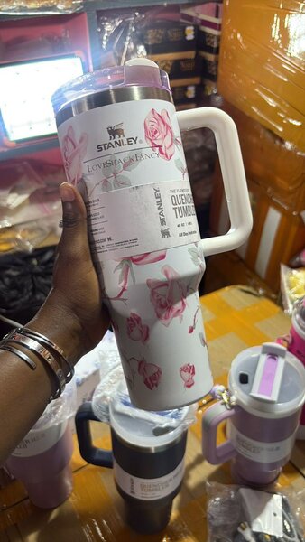 Gobelet Isotherme Stanley Fleurs