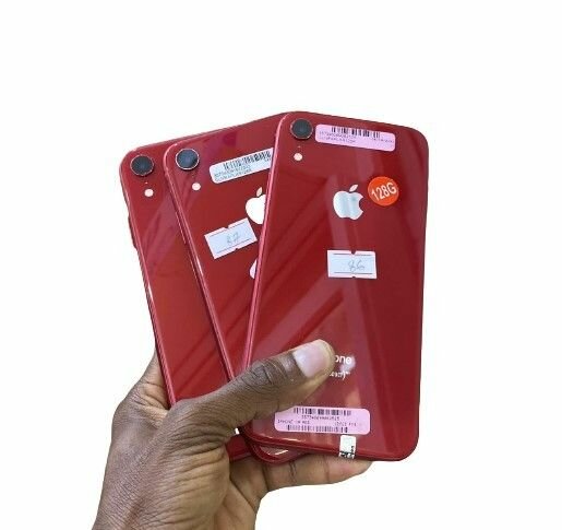 Smartphone rouge 128 Go