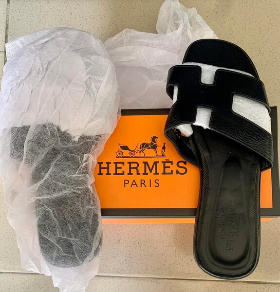 Sandales noir Hermes 