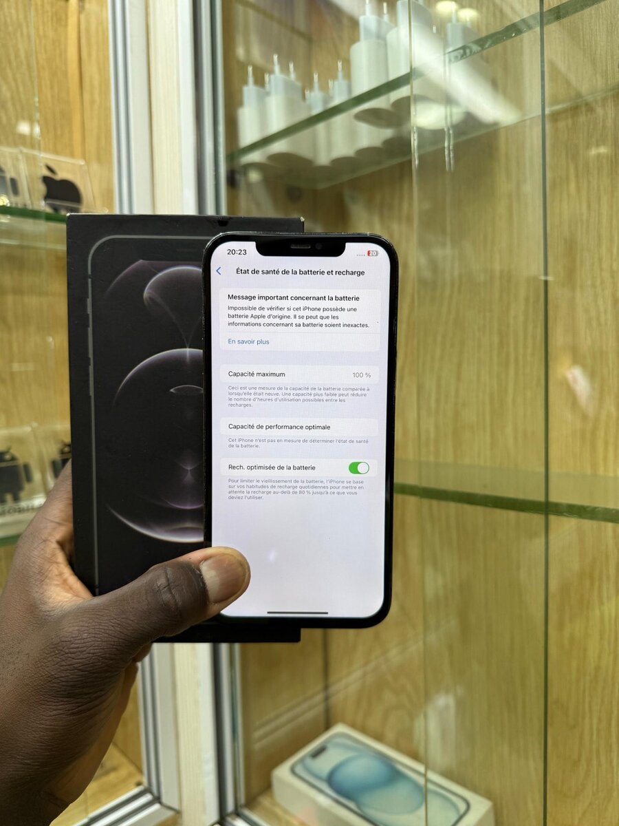 12 pro max 128giga Go