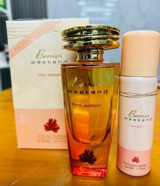 Berries Weekend Parfum Set