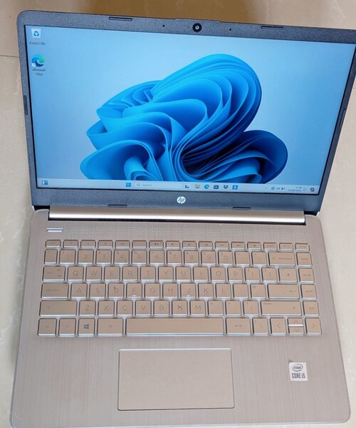 *EXCELLENT CONDITION HP 14-cf2xxx