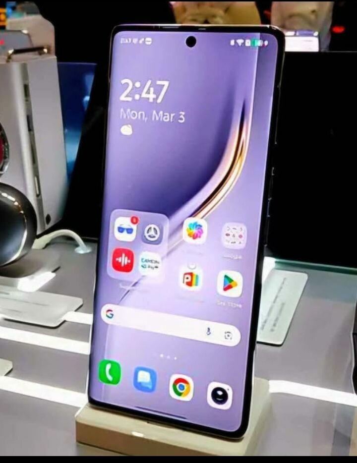 TECNO CAMON 40 PRO