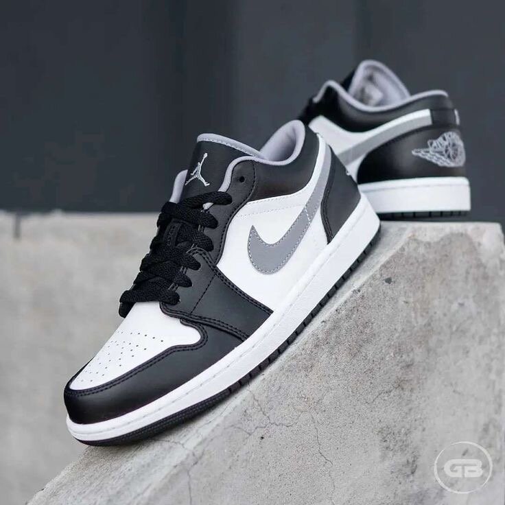 Nike Air Jordan 1 Low