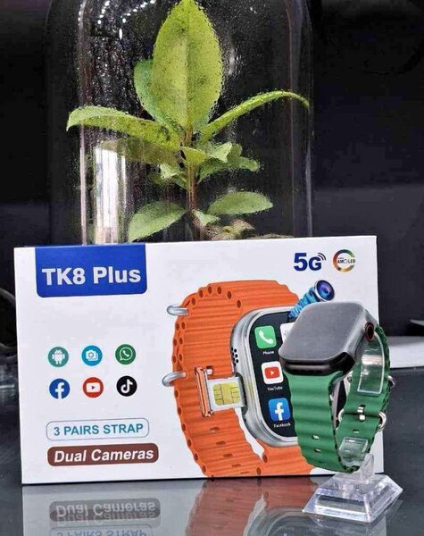 Montre Connectée TK8 Plus 5G