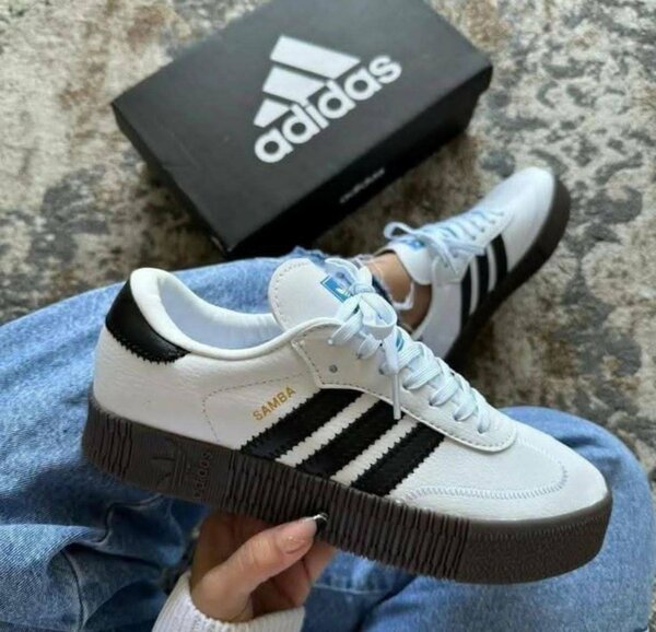 Adidas samba