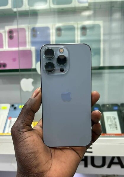 iPhone 13 Pro Max Gris