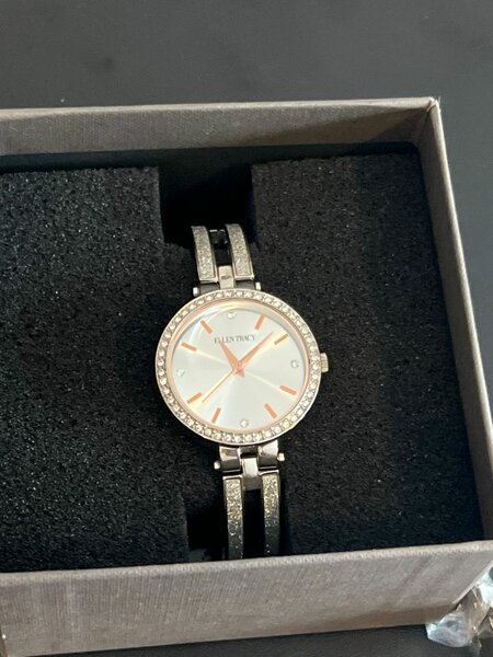 Montre pour femme