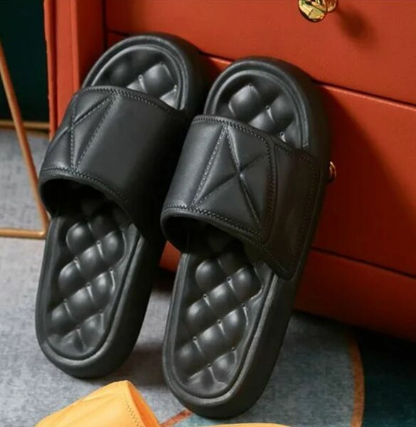 Домашние тапочки сланцы