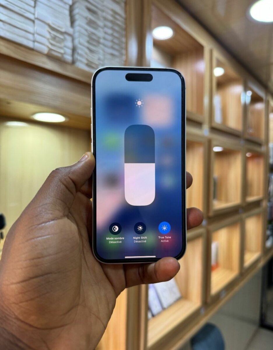 iPhone 16 blanc 512 Go