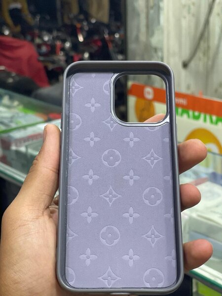 Polo  leader cover