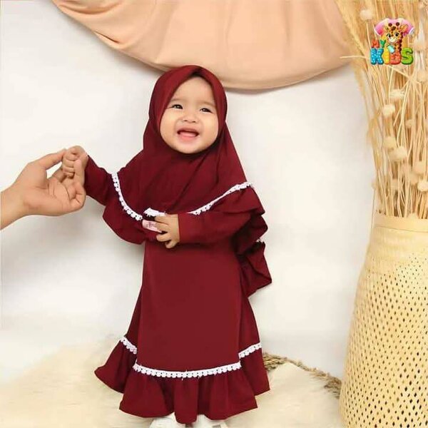Robe Hijab Enfant Élégante