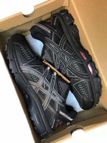 Shoes ASICS