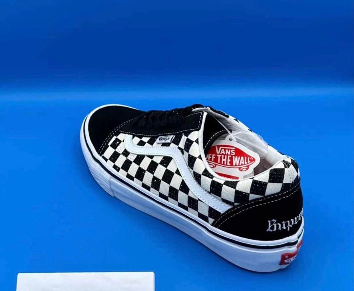 Vans check