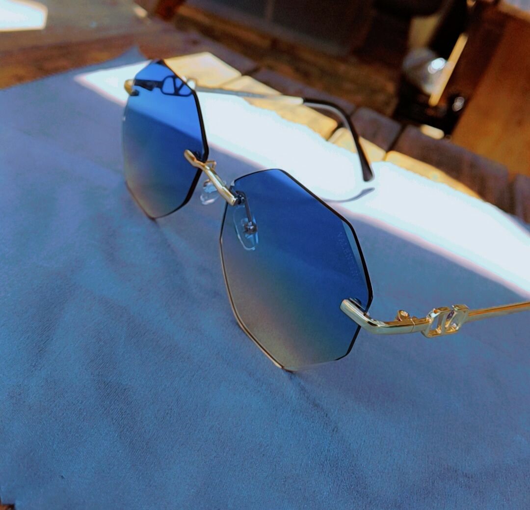 Lunettes de soleil hexagonales