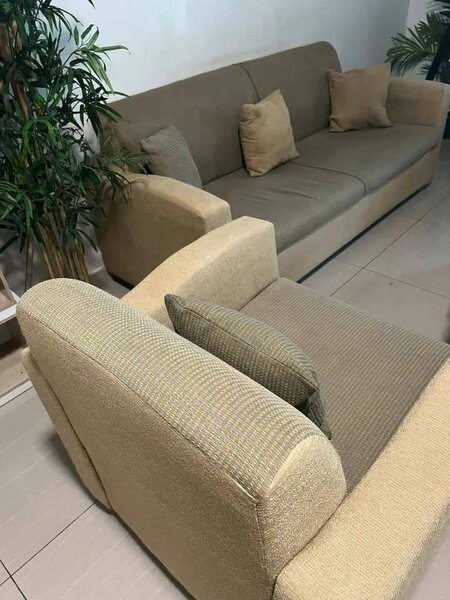 Canapé en tissu beige