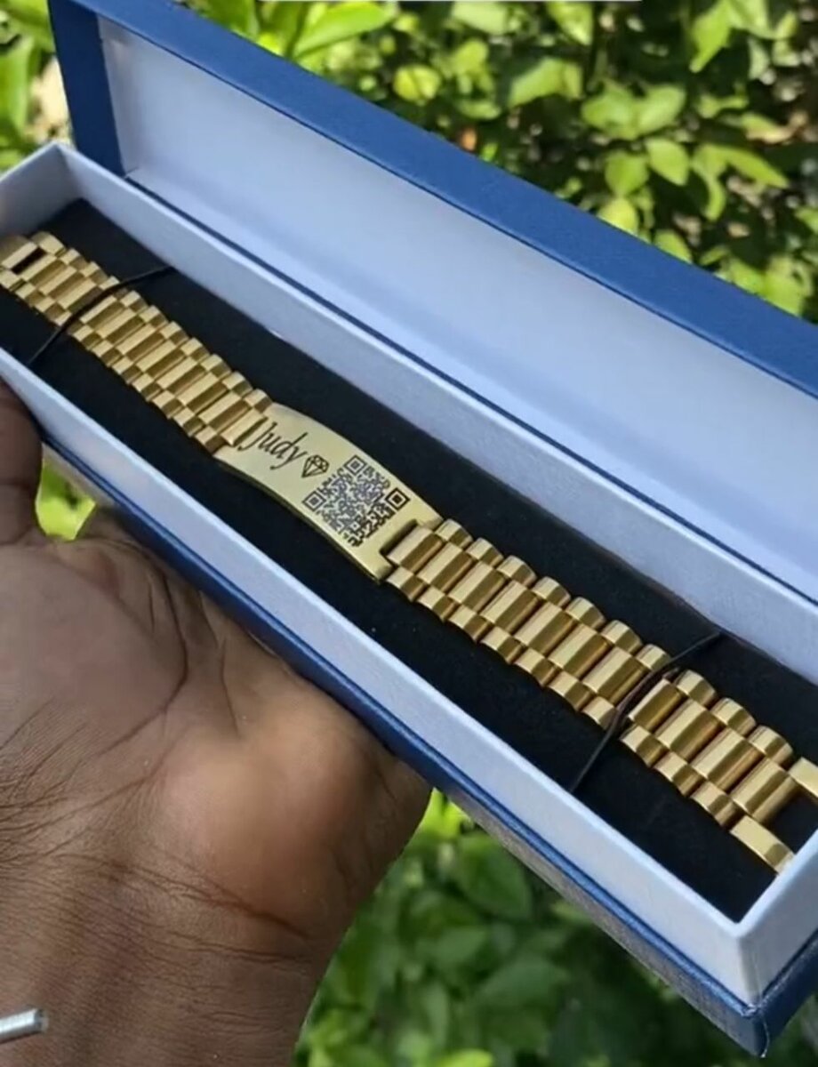Bracelet personnalisé en QR