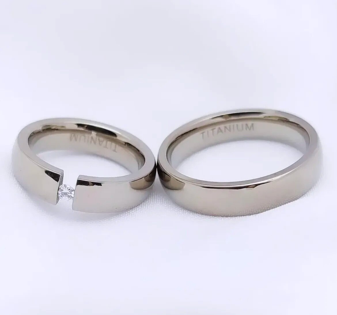 Парные кольца из Титана.Цена 3500.