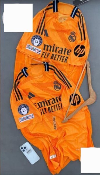 Maillot de football orange