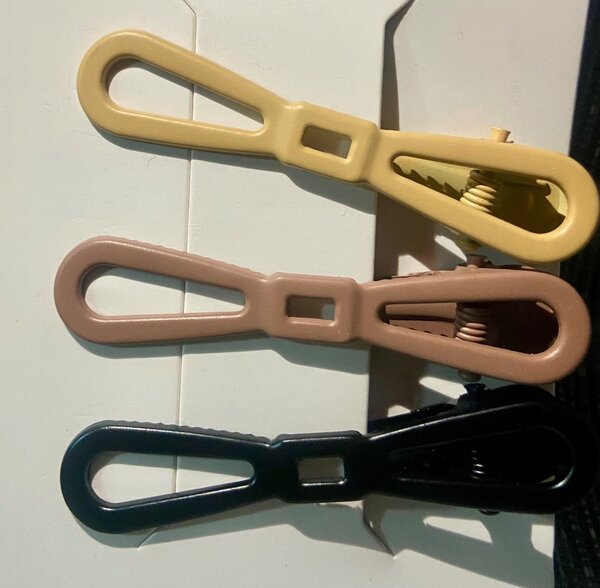 Pinces à cheveux style papillon