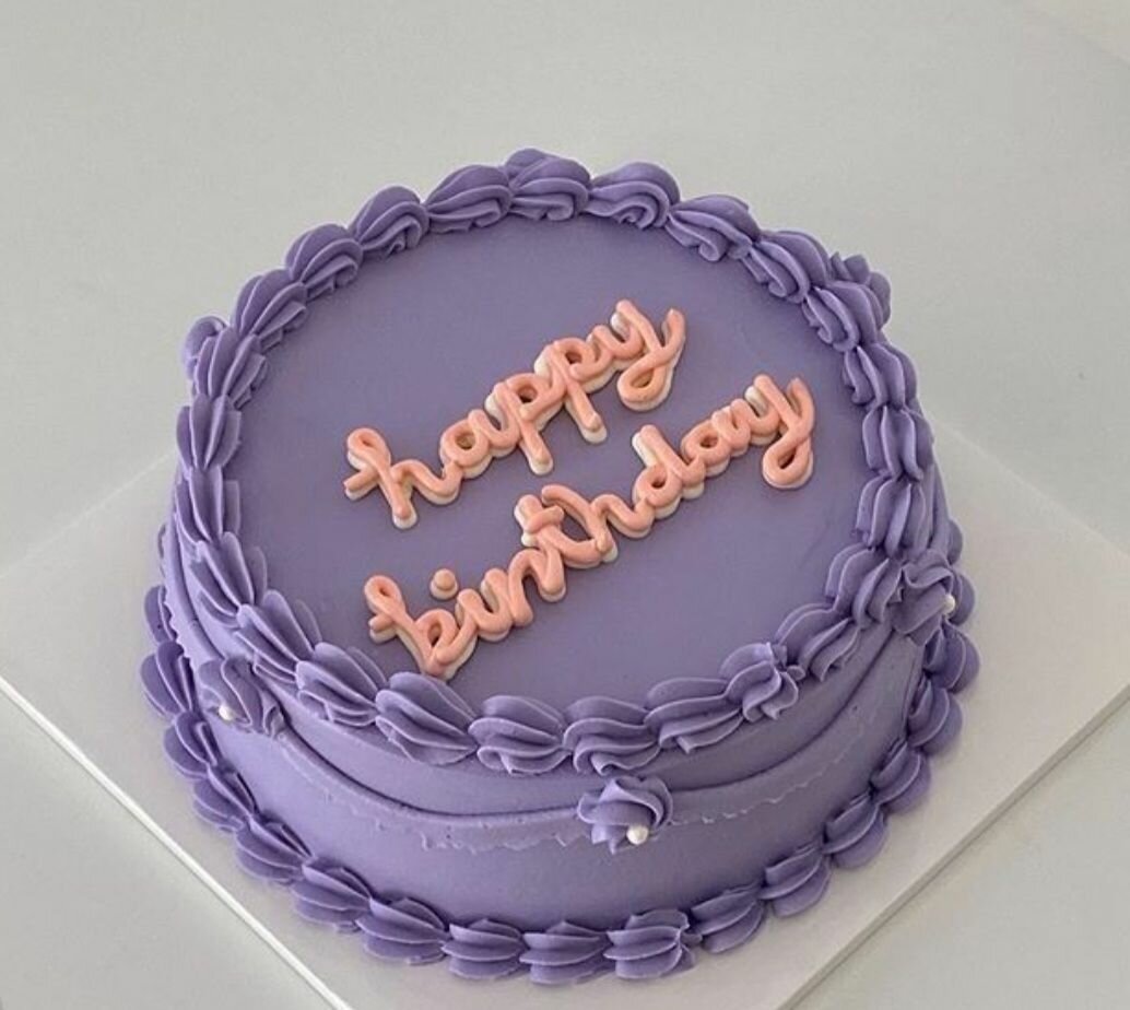 Customize birthday cakes