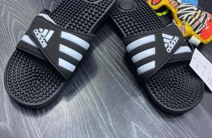 Men's Adidas Flip-flops