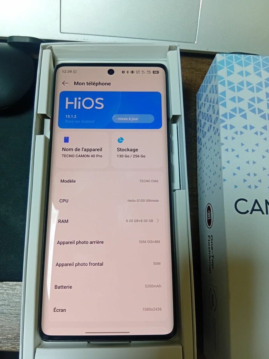 Smartphone Tecno Camon 40 Pro