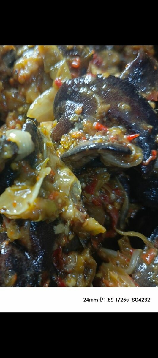 Plat d'escargots épicés