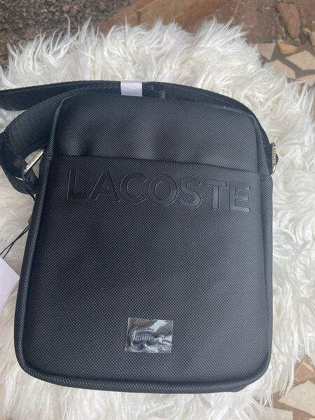Sacoche Lacoste Élégante