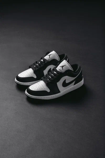 Baskets Air Jordan Noir Blanc