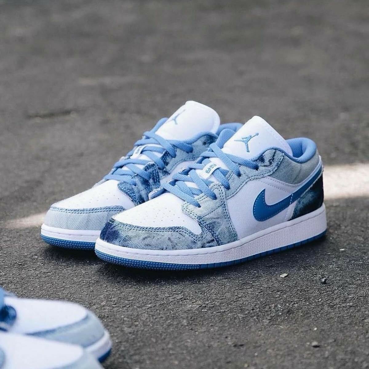 Baskets Nike Air Jordan Bleu
