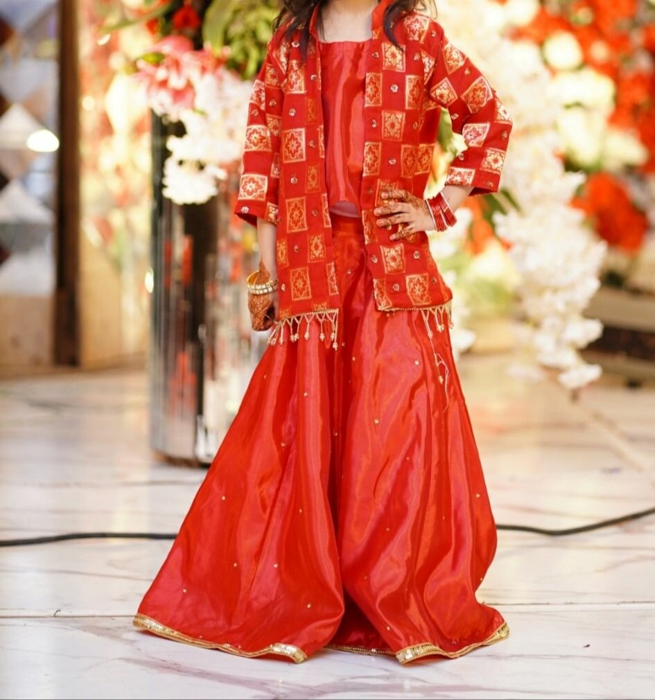 Red dress-- available in 2 sizes