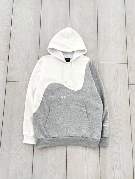 Sweat à capuche Nike gris et blanc