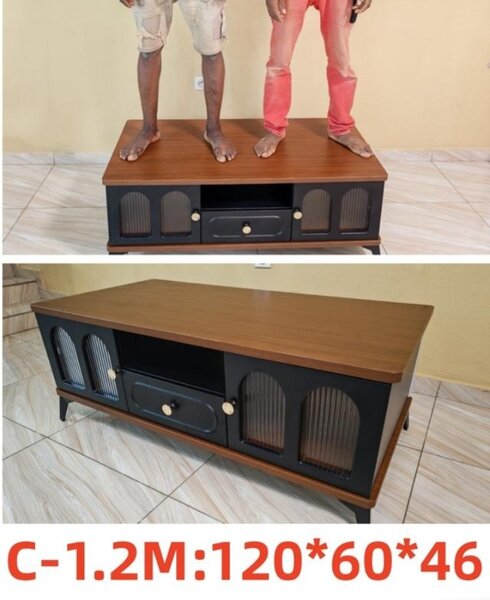 Table basse moderne élégante