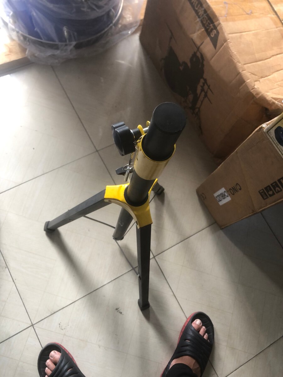 support de haut-parleur