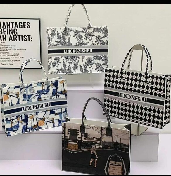 Sacs Fourre-Tout Élégants