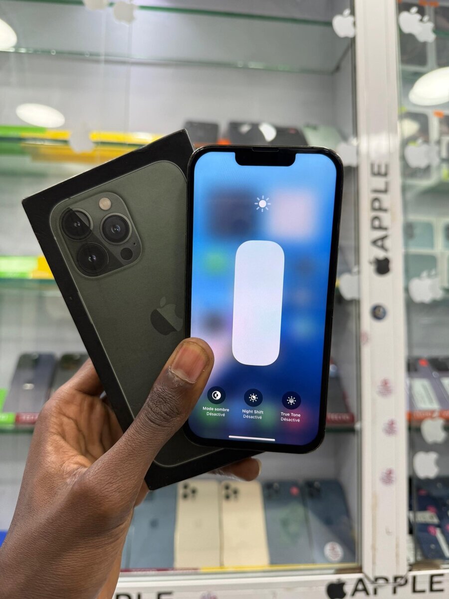 Disponible 13 pro 128go