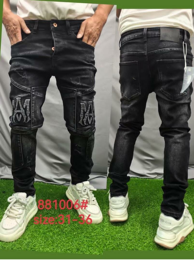 Jean noir brodé homme