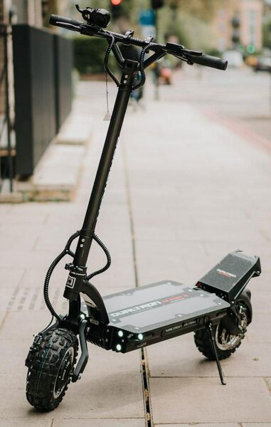 Trottinette Électrique Tout-Terrain