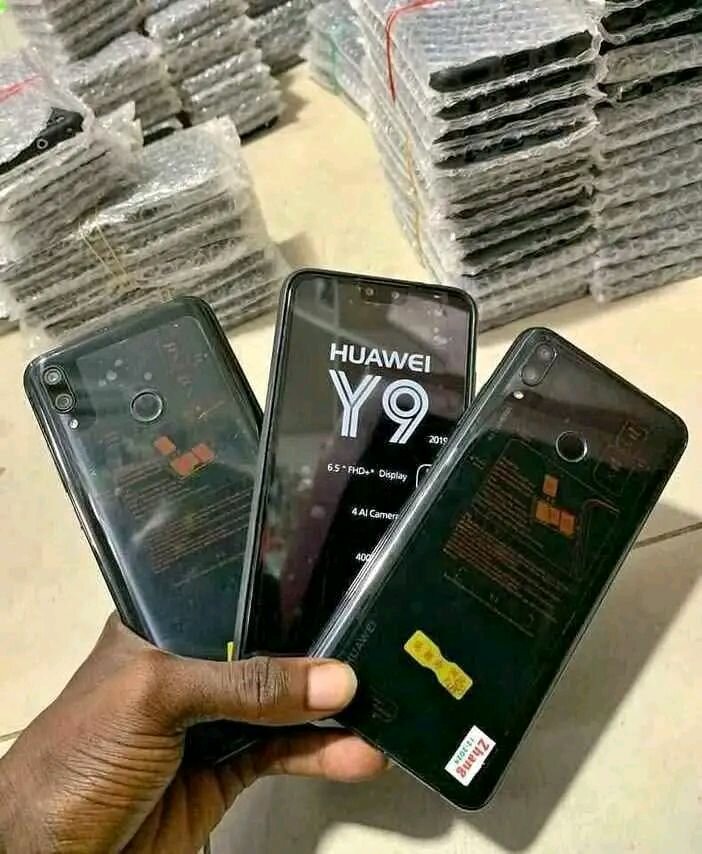 Huawei Y9 2019 Smartphone