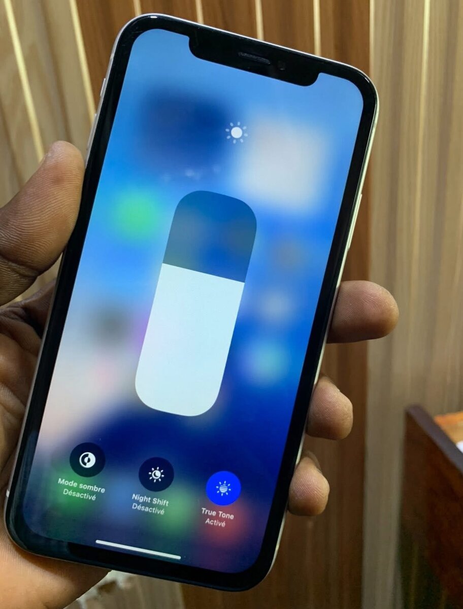 iPhone XR Jaune 64Go
