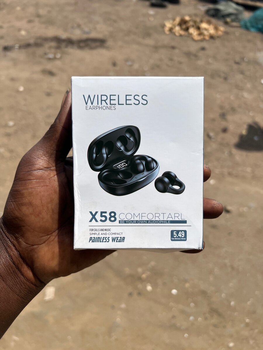 WIRELESS EARPHONES