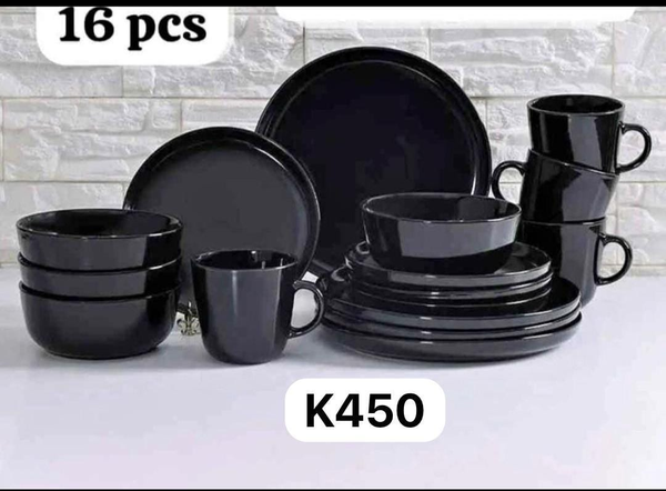 16 pc set of dishes