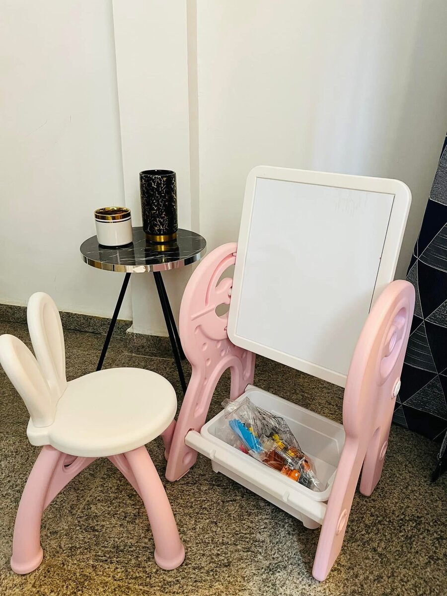 Table multifonctions enfant