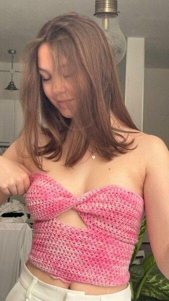 Top crochet femme d'été