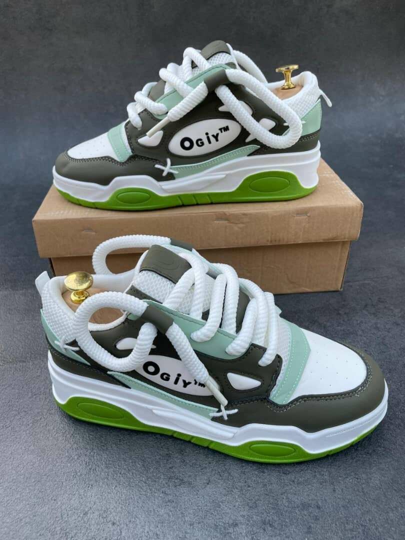 Baskets OGI Colorées