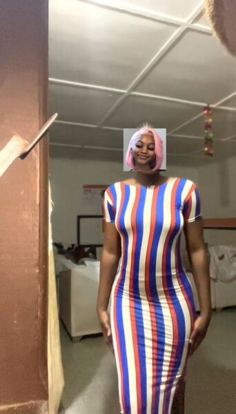 Robe d'été rayée élégante