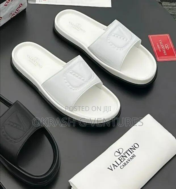 Tongs de marque luxe