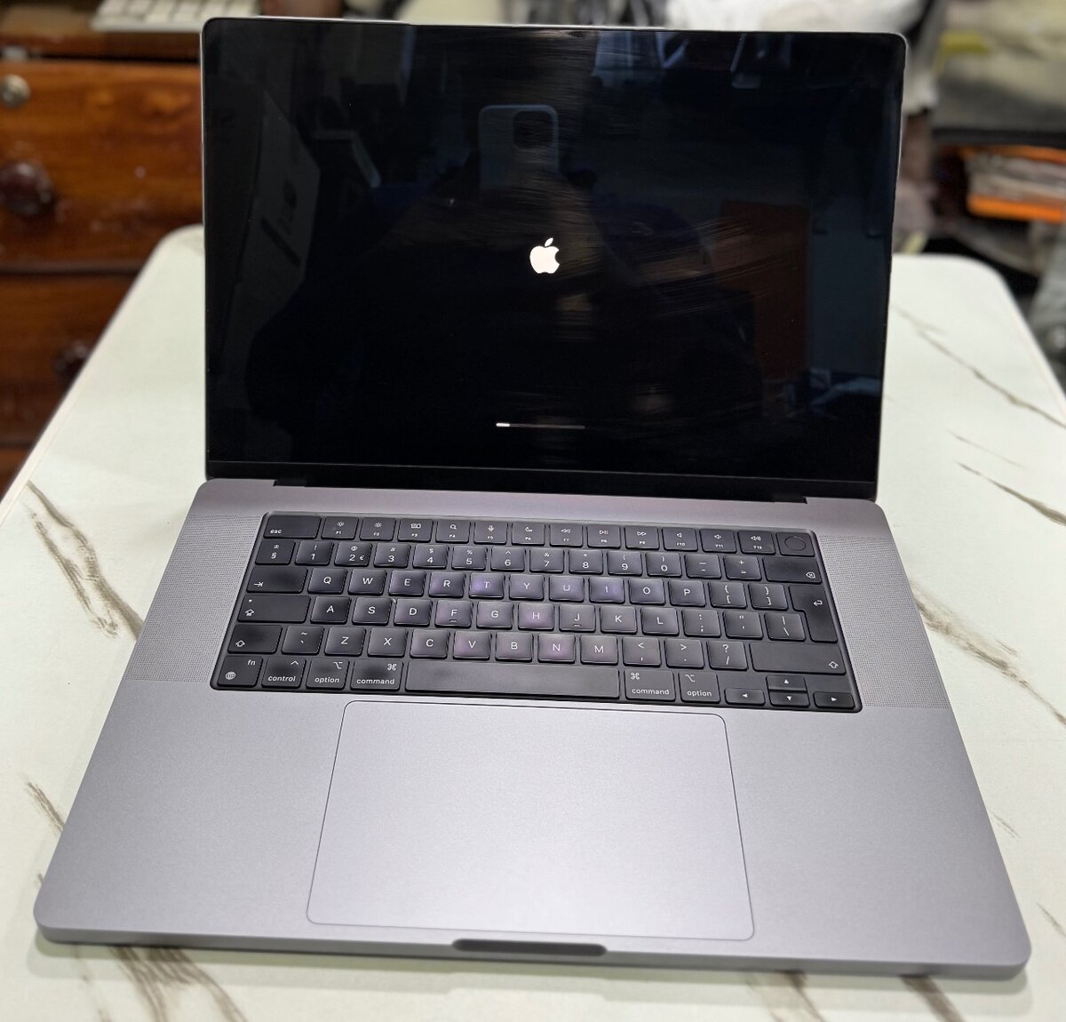 macbook m2 pro 2023