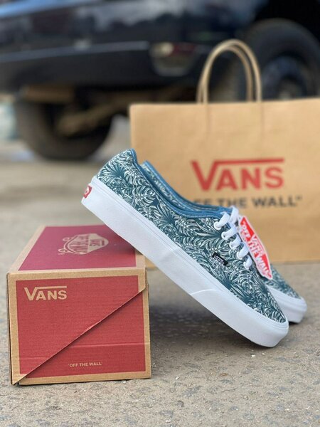Vans original